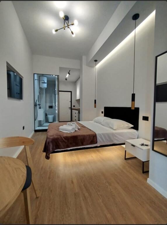 Monolocale di lusso ad Astir per 400€
