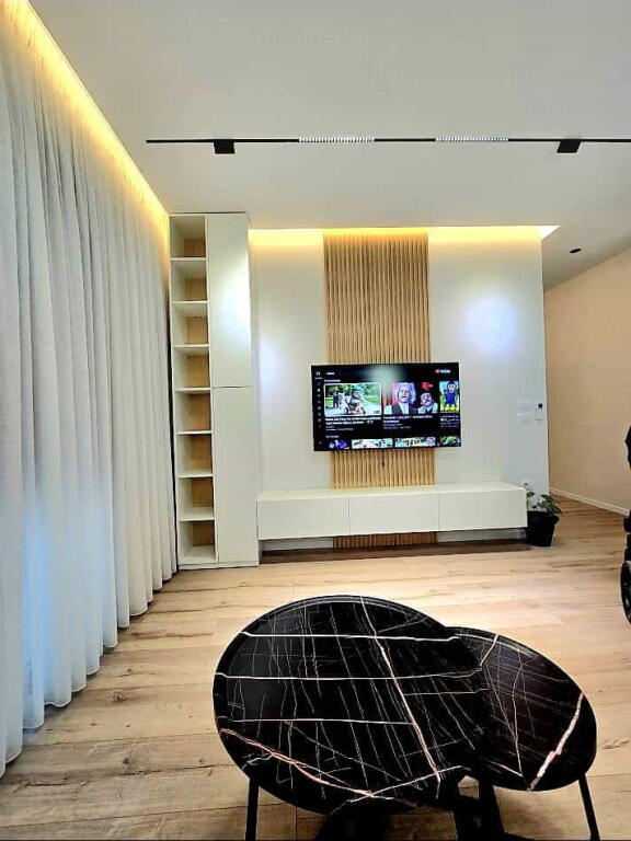 Apartament Me Qera 2+1+2+Post Parikimi ne Porcelan (ID B2201393) Tirane