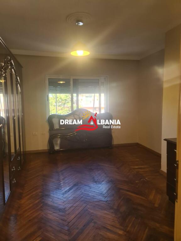 Apartment 1+1 for sale on Joan of Arc Boulevard near the Elbow in Tirana (ID 4119426)