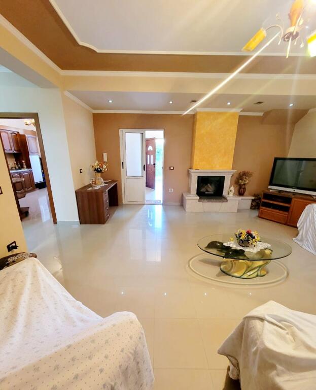 🏡 Villa su 2 piani in una delle zone più preferite per abitare, il lungomare "Taulantia", Kavaje