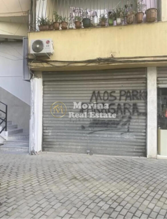 Qera Ambjent Biznesi , Pallati me Shigjeta, 400 Euro/muaj
