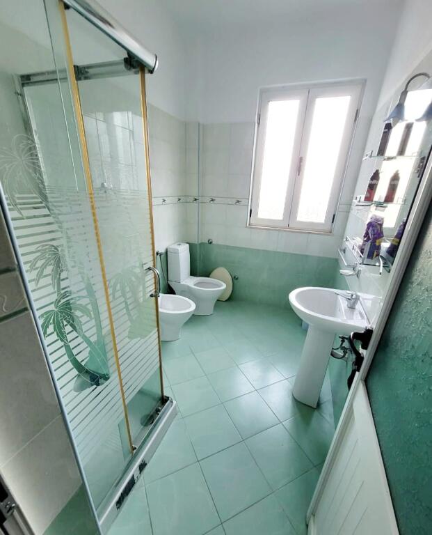 🏡 Villa su 2 piani in una delle zone più preferite per abitare, il lungomare "Taulantia", Kavaje
