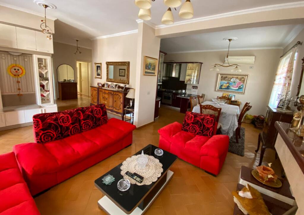 Villa privata in affitto, Quartiere Nuovo Durres