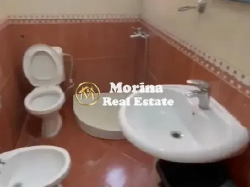 Ingresso Privato 1+1, Mercato Alimentare – Selite, 400 Euro