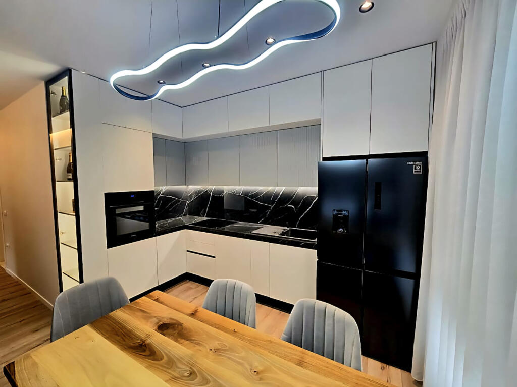 Apartament Me Qera 2+1+2+Post Parikimi ne Porcelan (ID B2201393) Tirane