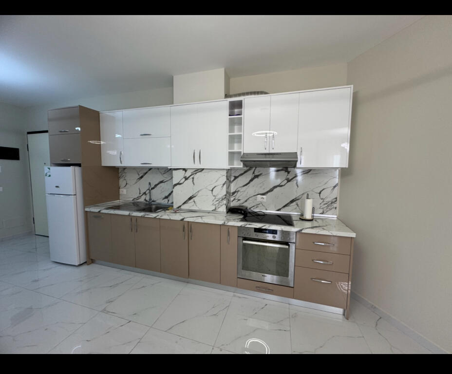 For rent 1+1 + 🅿️ near Zogu I Boulevard