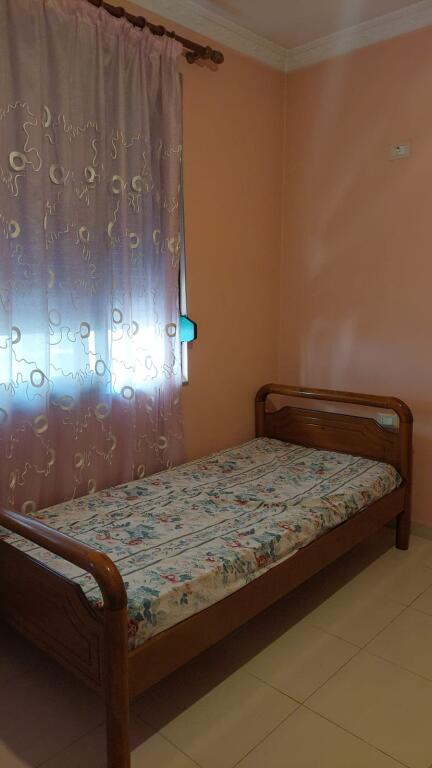 Apartment 2+1 for rent. Kodra e diellit, near teqe eleonora Price: 500 euros (+Optional parking spot with extra payment)
