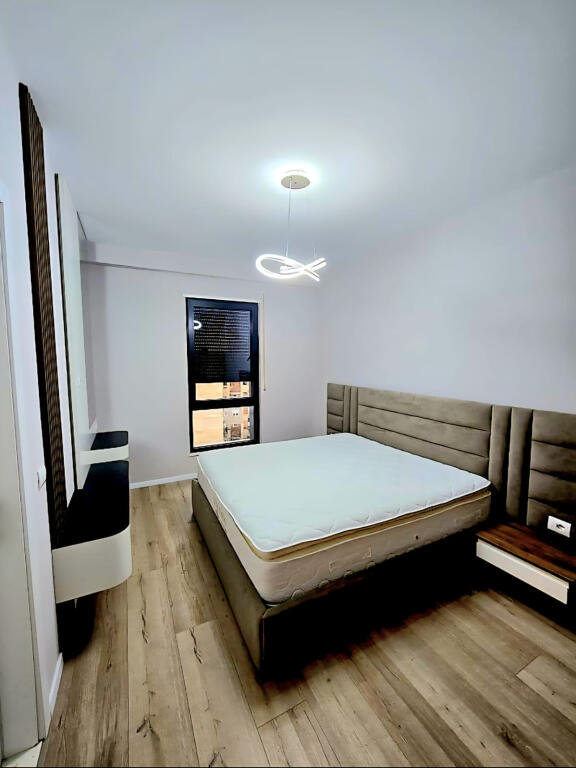 Apartament Me Qera 2+1+2+Post Parikimi ne Porcelan (ID B2201393) Tirane