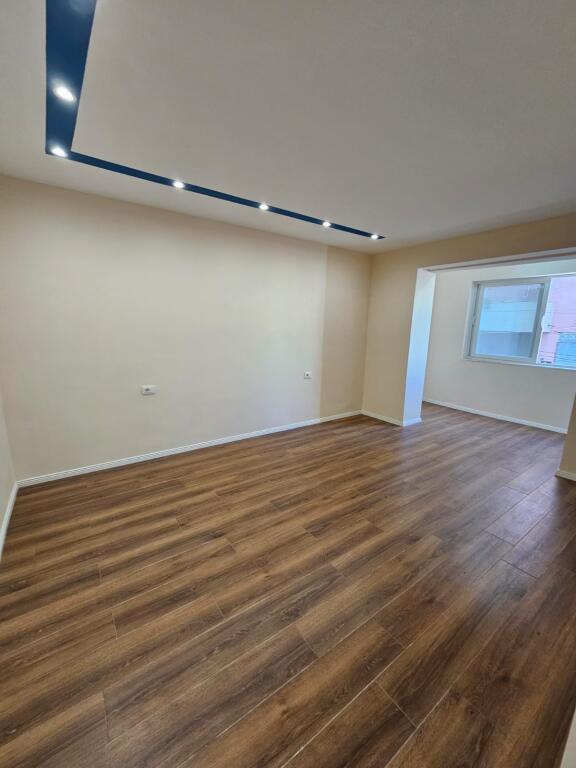 🏡 Shitet Apartament 2+1 pranë Vala Park – Lagjia 18, Durrës