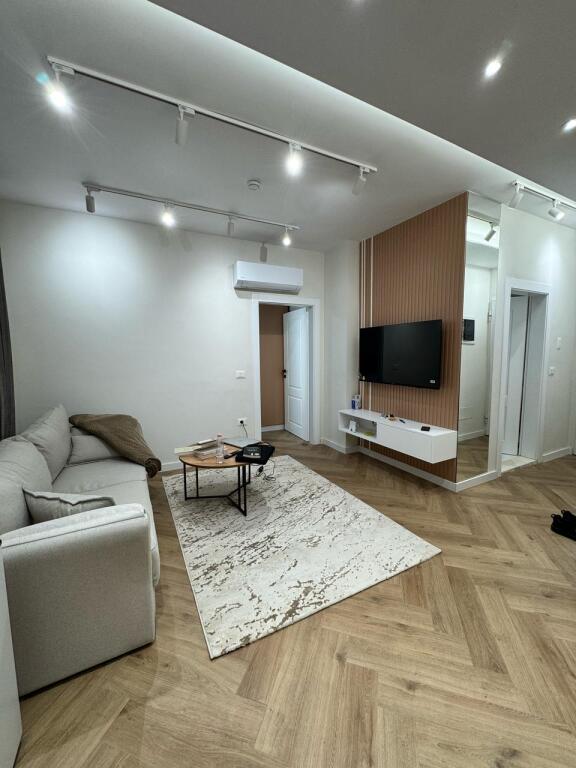 Apartment 1+1 for rent 5 Maj Street, behind Concord Center  Price: 450 euro