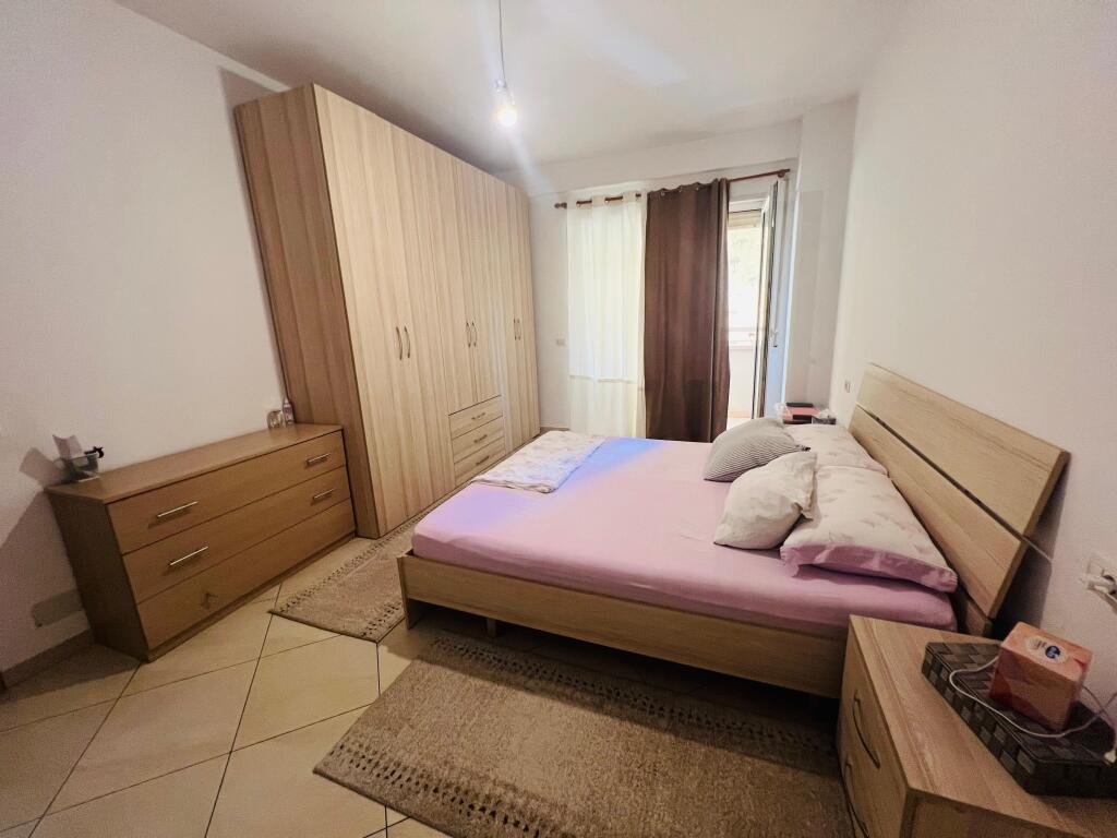 Apartament 2+1+2+Post Parkimi Me Qira prane Ish ATSH