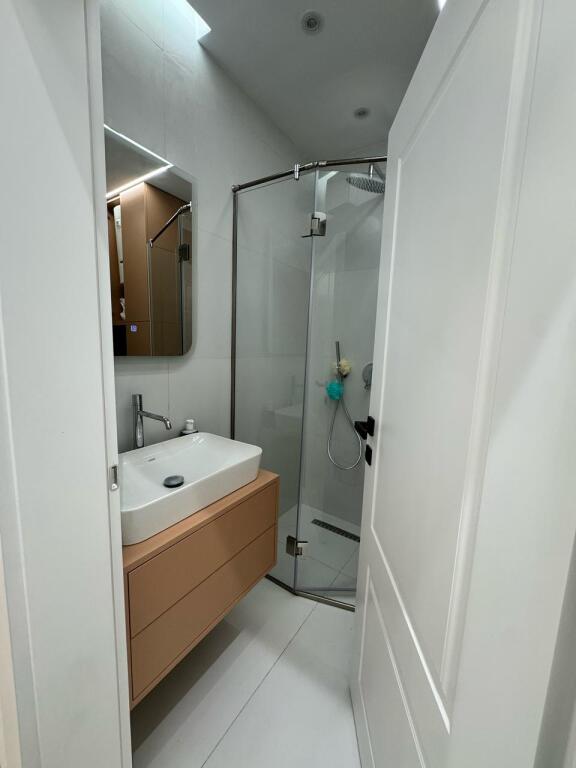 Apartment 1+1 for rent 5 Maj Street, behind Concord Center  Price: 450 euro