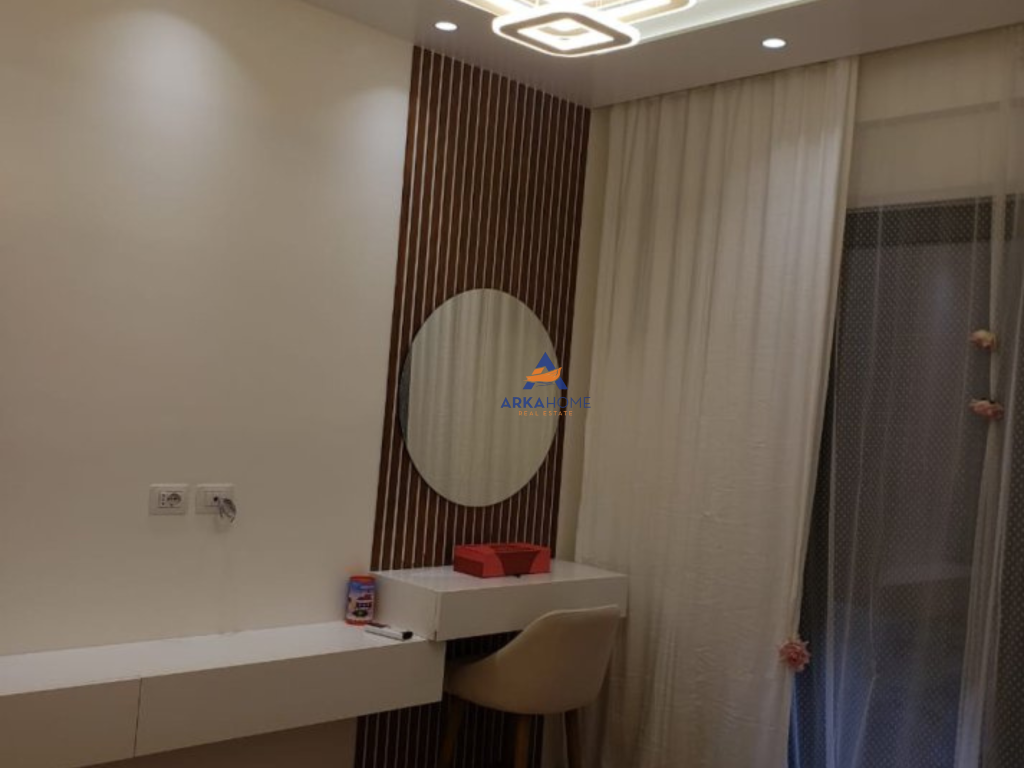 VENDESI APPARTAMENTO 2+1+BALCONE "COMPLESSO OAZIS, NUOVO ANELLO" 260.000 EURO. (PARCHEGGIO INCLUSO).
