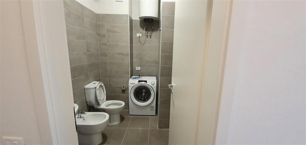 Apartament me Qera 2+1 tek Ali Demi (ID B2201392) Tirane.