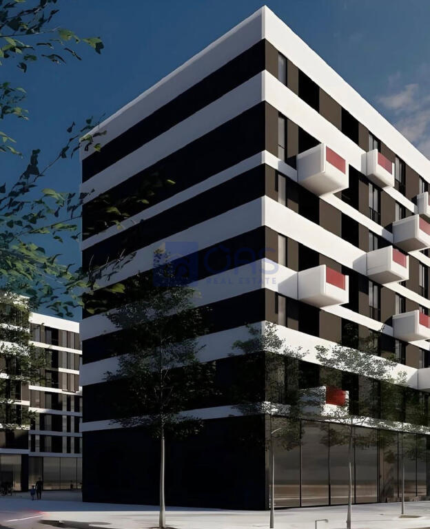 Shitet apartament 1+1 ne Kamez.