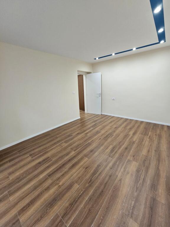 🏡 Shitet Apartament 2+1 pranë Vala Park – Lagjia 18, Durrës