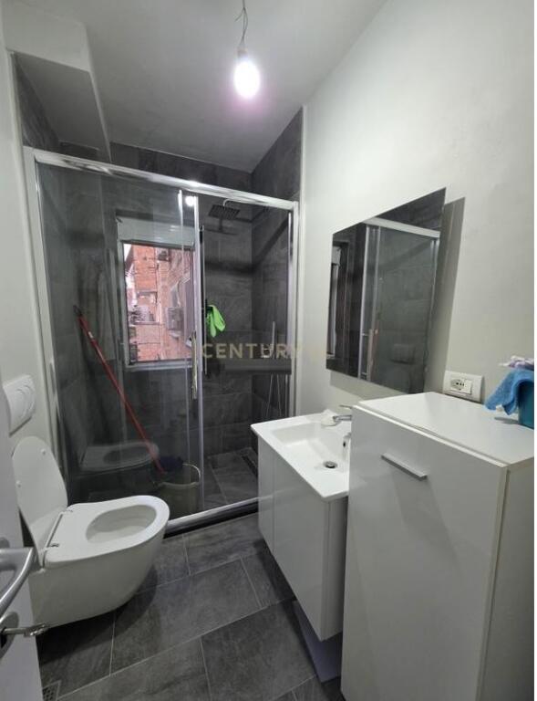 VENDIAMO APPARTAMENTO 2+1 VICINO AL NUOVO MATERNITÀ 155,000 €