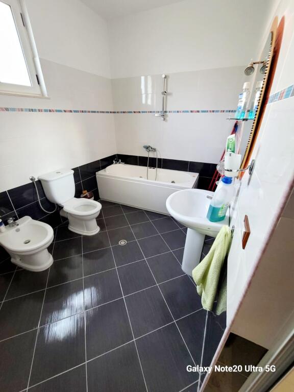 🏡 Villa su 2 piani in una delle zone più preferite per abitare, il lungomare "Taulantia", Kavaje