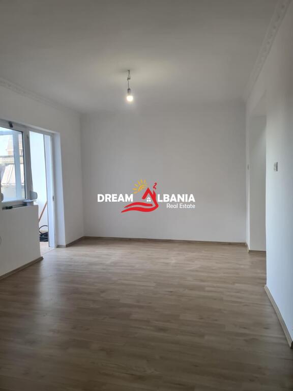 Appartamento 2+1 in vendita presso il Comune di Parigi vicino allo Stadio Dinamo a Tirana (ID 4129529)