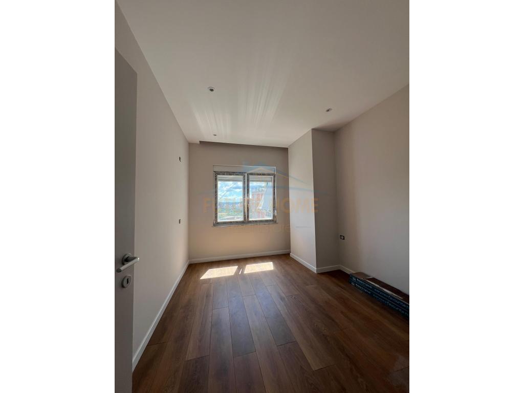 In vendita, Appartamento 1+1 ad Astir, Tirana