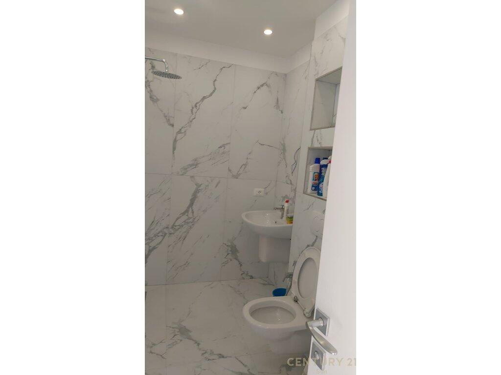 🏠 1-Bedroom Apartment for Rent – Near Durres Restaurant