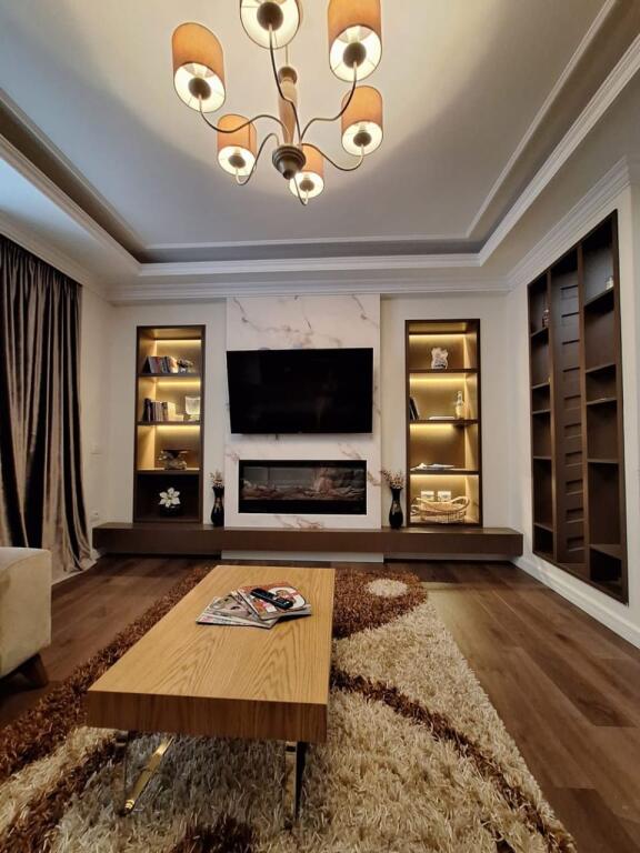 Shitet Apartament 2+1 + Post Parkimi | Pranë Stadiumit Air Albania