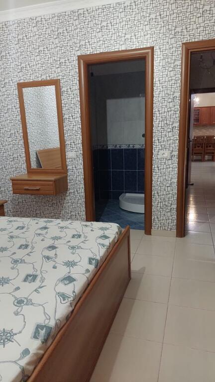 Apartment 2+1 for rent. Kodra e diellit, near teqe eleonora Price: 500 euros (+Optional parking spot with extra payment)
