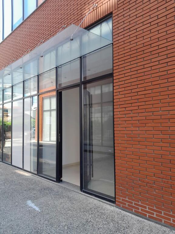 Shop for rent