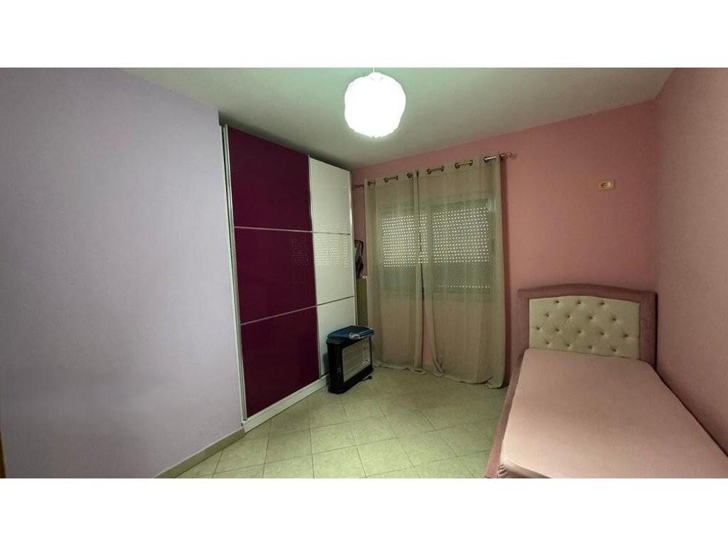AFFITTASI APPARTAMENTO 2+1+2 NELLA NUOVA UNAZA! 450 € /Mese