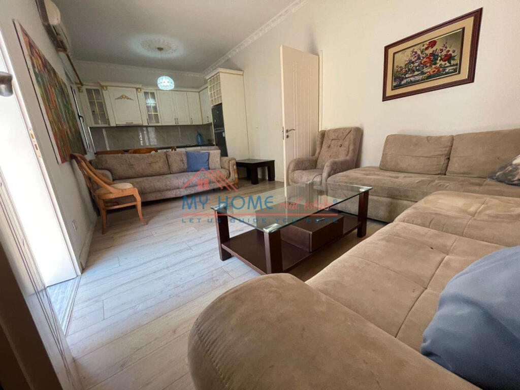 2+1 apartment for rent on Kavaja Street in Tirana