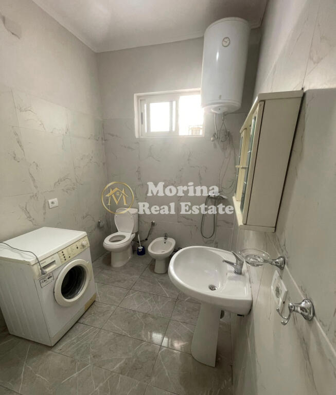 Affitto, Ingresso Privato 2+1, Comune di Parigi, 450 Euro/Mese
