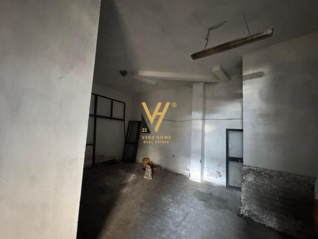 SHOP FOR SALE 70 M2 AT 5 MAJI 115,000 EURO