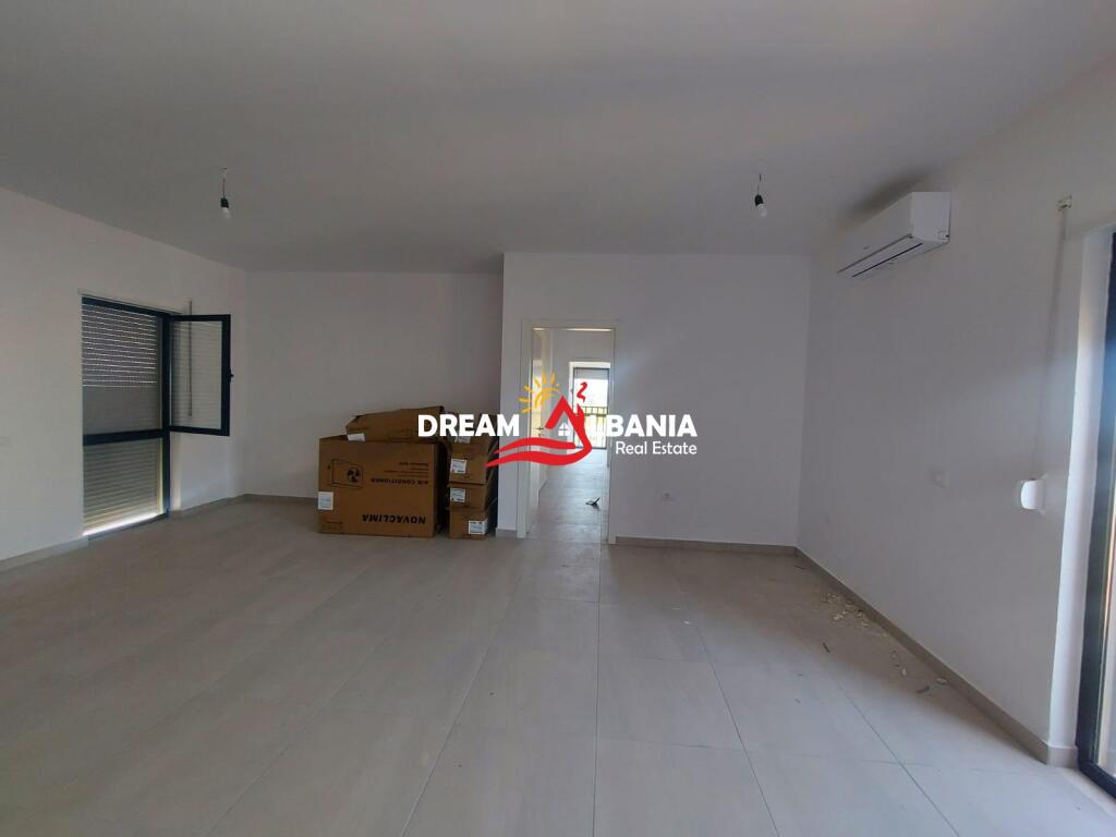 Appartamento 3+1 in vendita, in via Dibra vicino a Vila Gold a Tirana (ID 4131289)