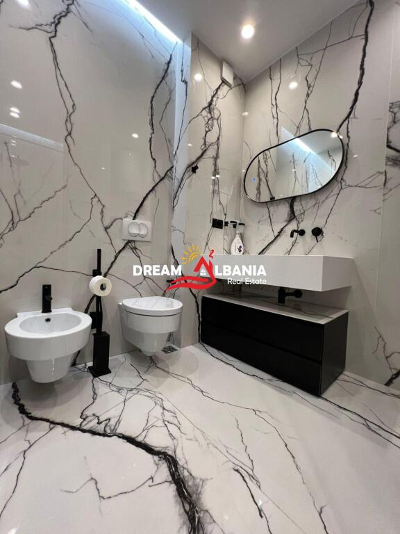 Apartament modern 2+1 me qera ne qender (ID 42215316)