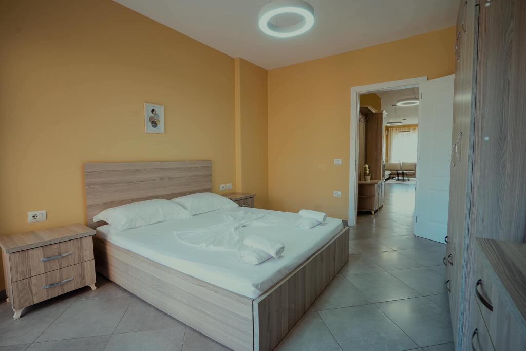 Affittasi Appartamento 1+1+1 Balcone