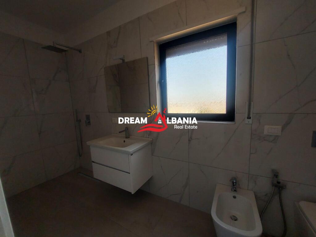 Appartamento 3+1 in vendita, in via Dibra vicino a Vila Gold a Tirana (ID 4131289)