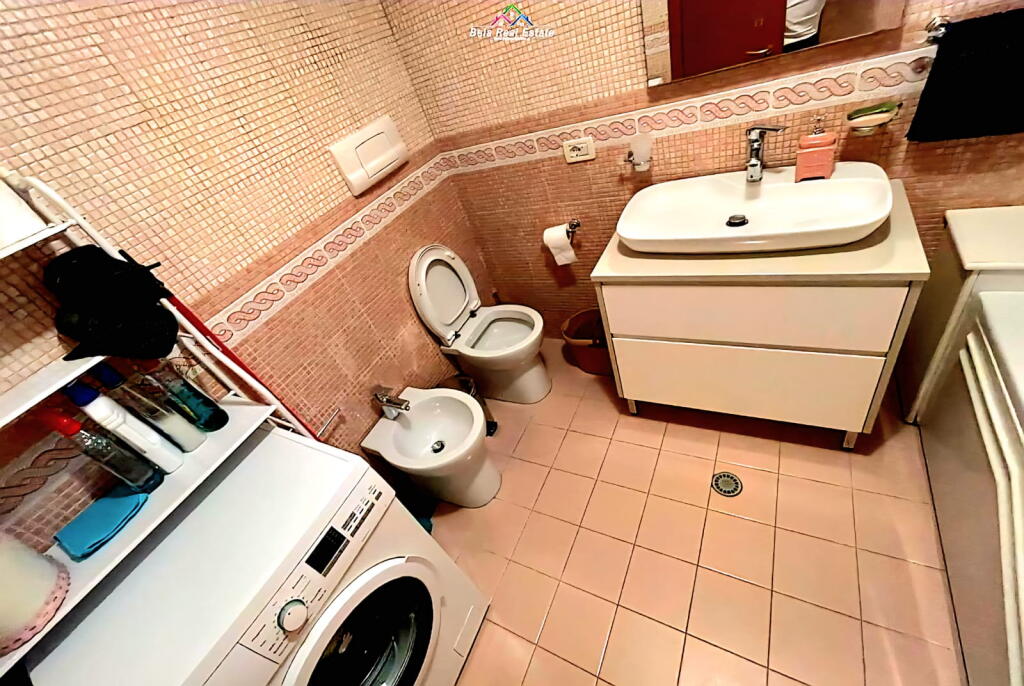 Appartamento in Affitto 3+1 al Mercato Elettrico (ID B23125) Tirana.
