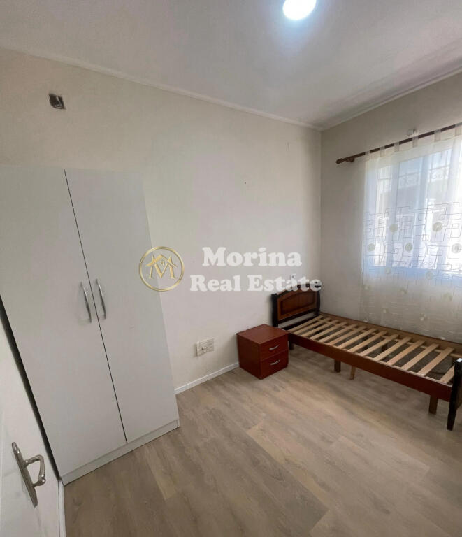 Affitto, Ingresso Privato 2+1, Comune di Parigi, 450 Euro/Mese