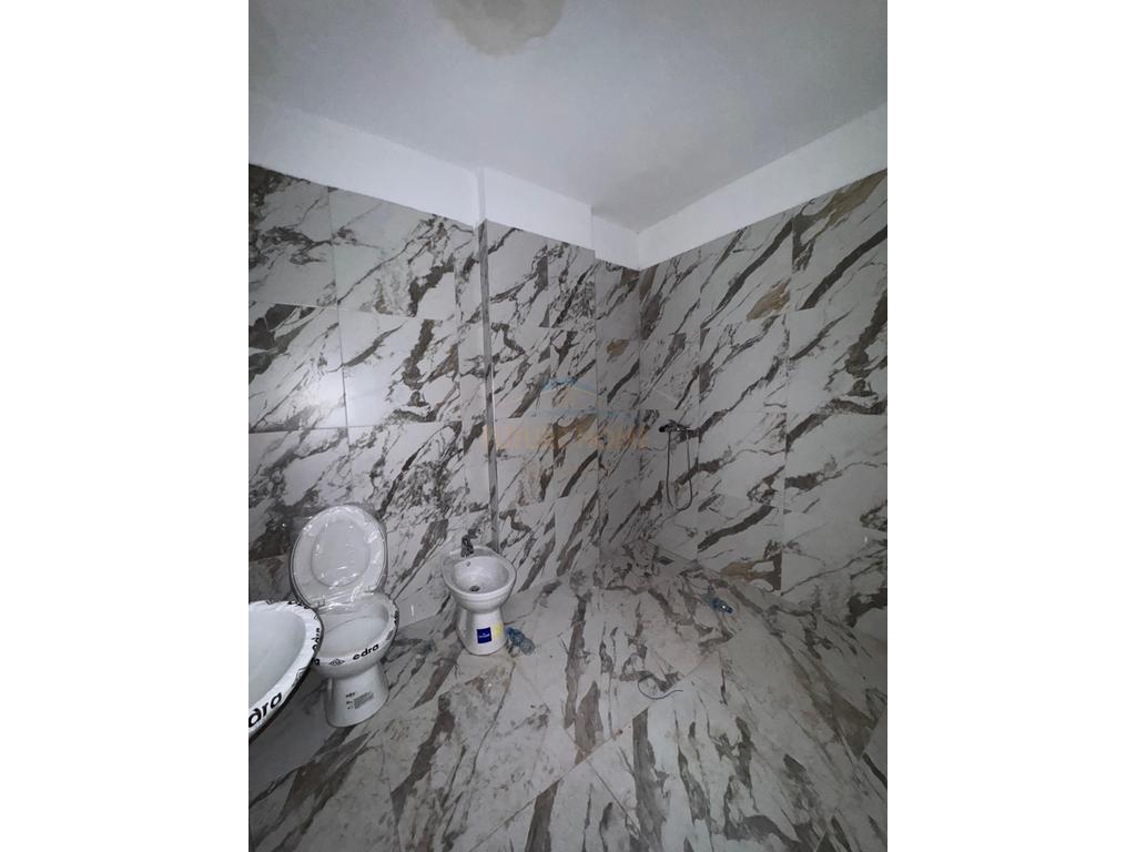 In vendita, Appartamento 2+1, Residenza Mëhillaj 2, Kamëz.