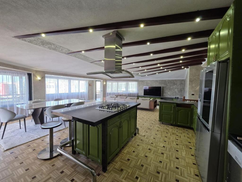 Elite 3+1 apartment for RENT near the Zoo