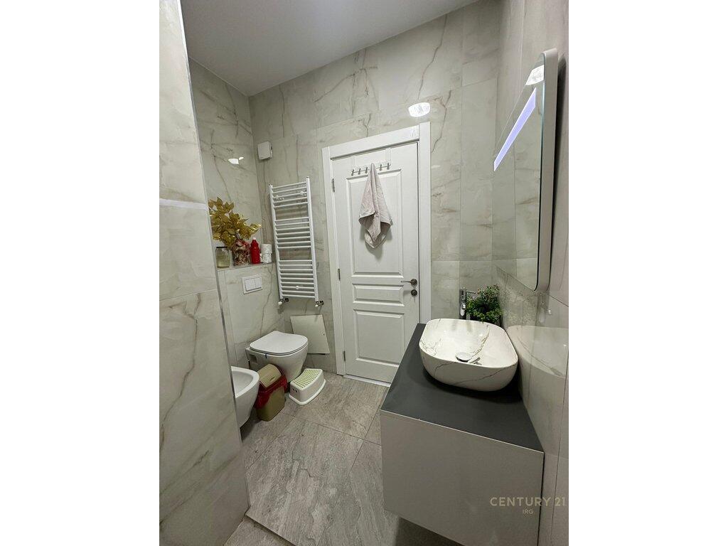 APPARTAMENTO MODERNO 2+1+2 IN AFFITTO – VICINO AL PEDIATRICO