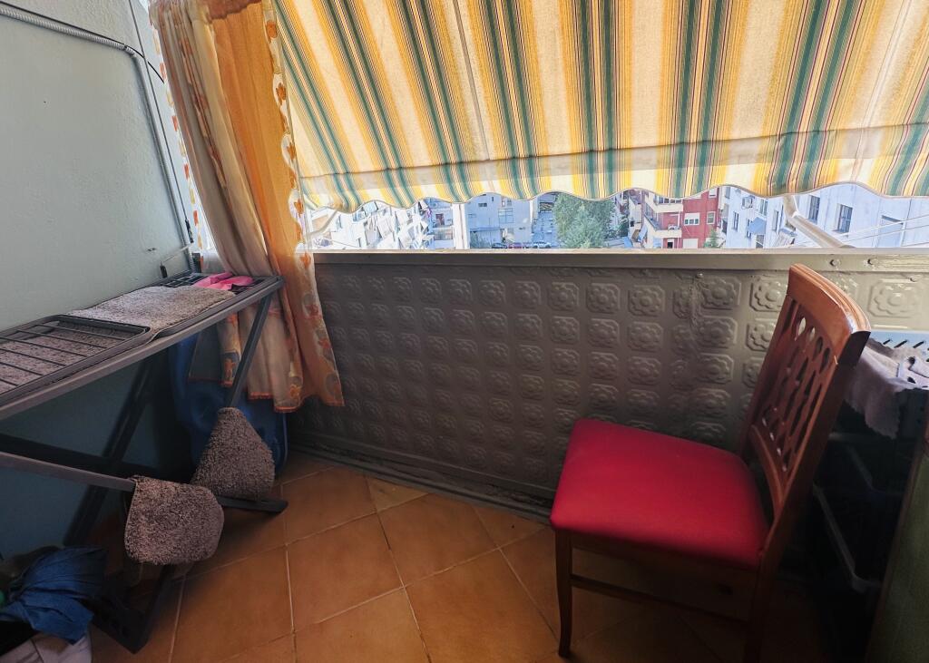 Affittasi Appartamento 2+1+1 Balcone