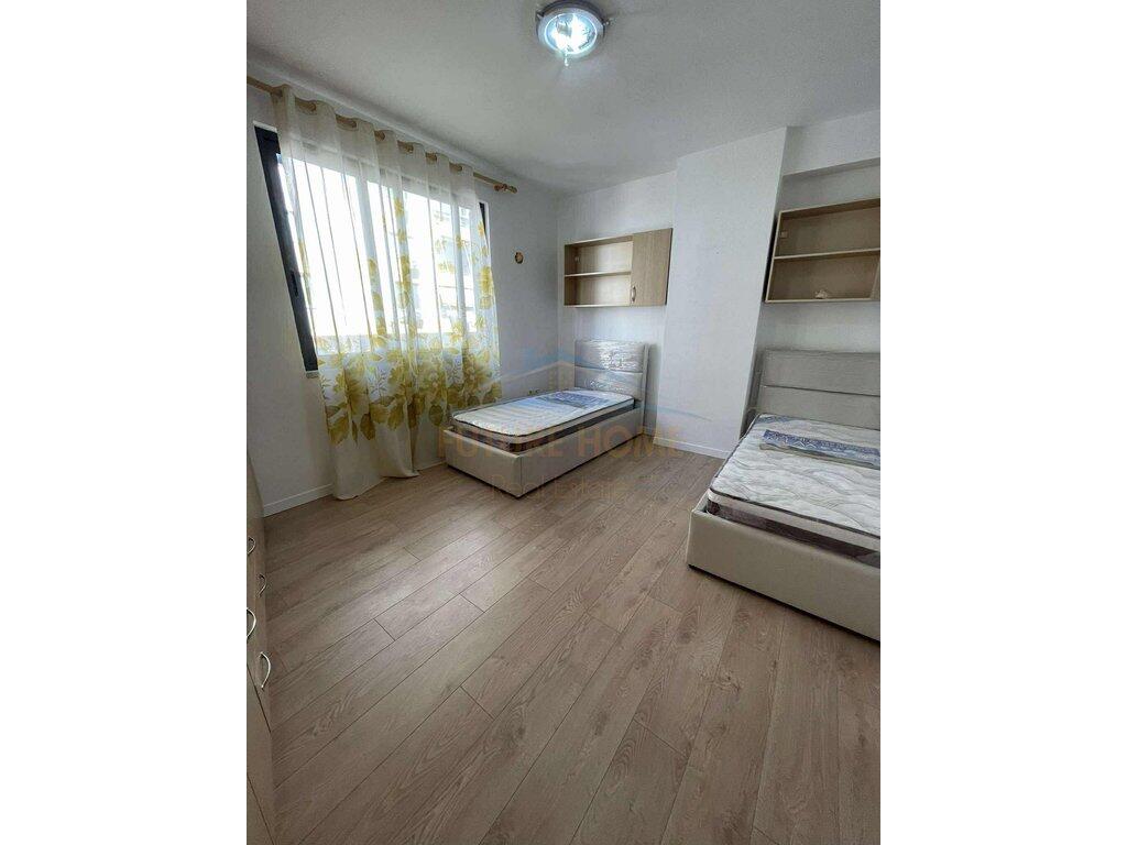 Affitto, Appartamento 2+1, Unaza e Re, Tirana.