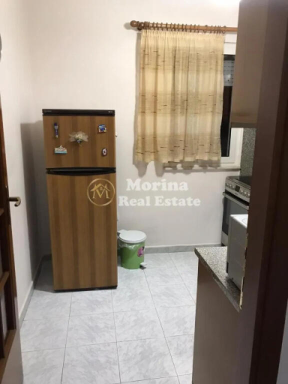 Affitto, Appartamento 2+1+2, Mine Peza 500 euro/mese.