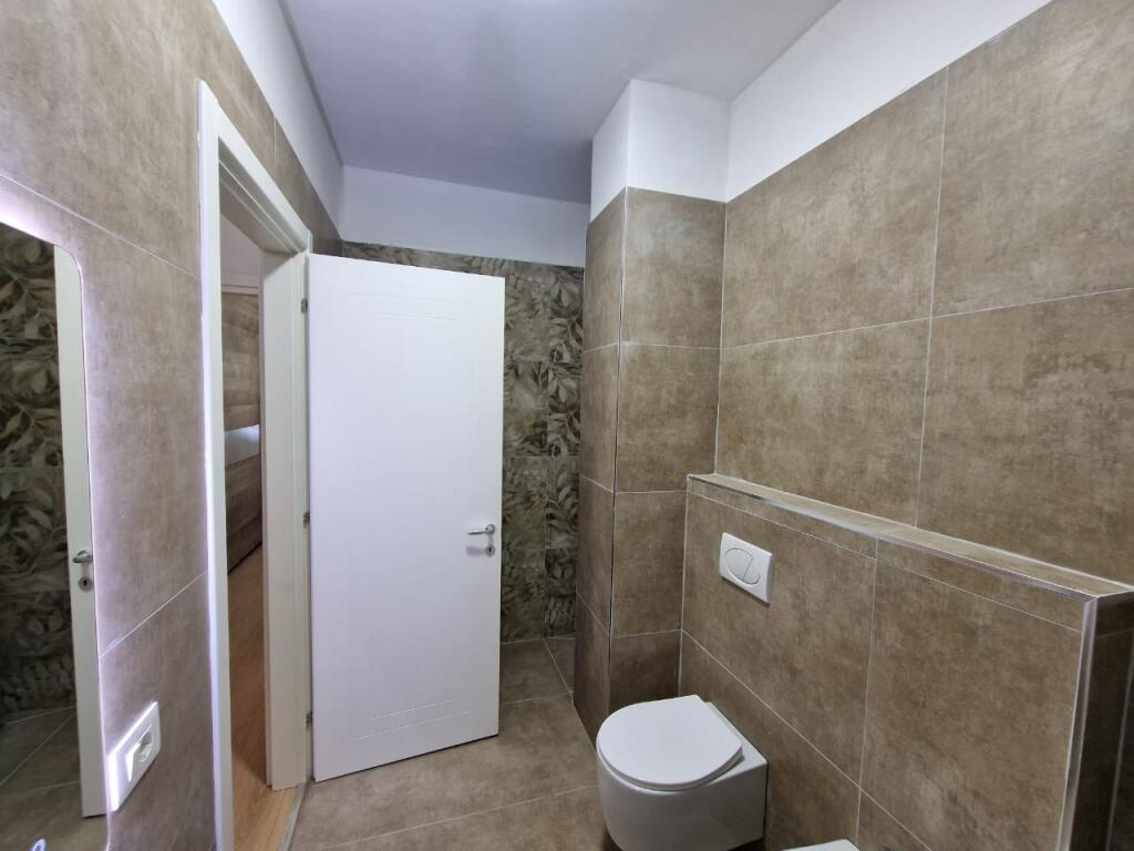 JEPET ME QERA APARTAMENT  OASIS ASTIR