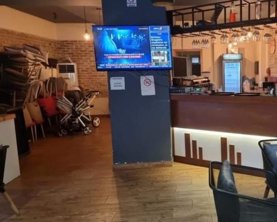 VENDIAMO AMBIENTE COMMERCIALE A MYSLYM SHYRI!
