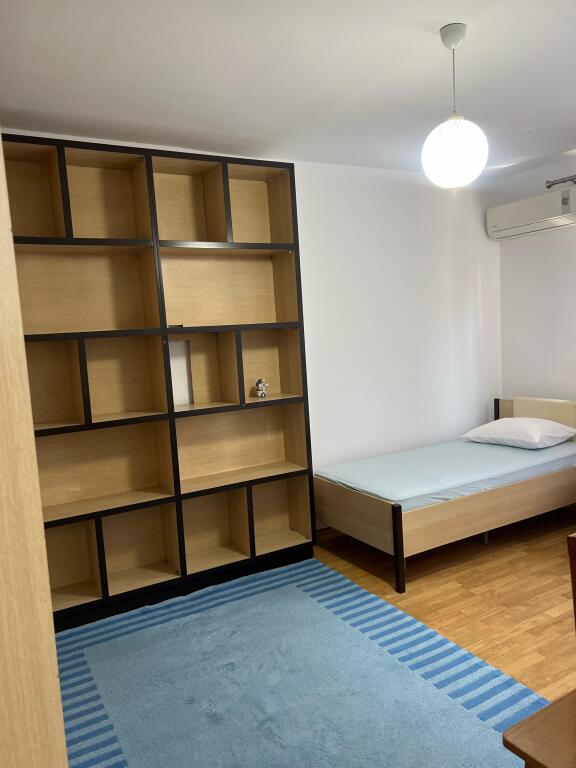 Appartamento in affitto 2+1 presso Pallati me shigjeta
