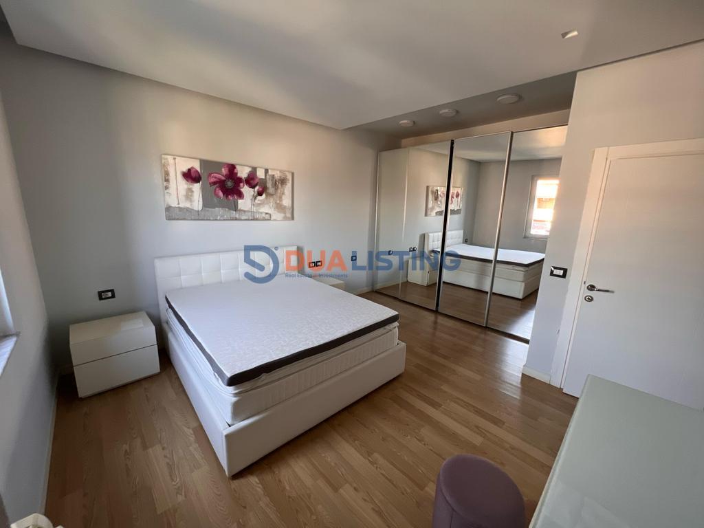 Affittasi appartamento moderno 2+1 con veranda vicino allo Zoo