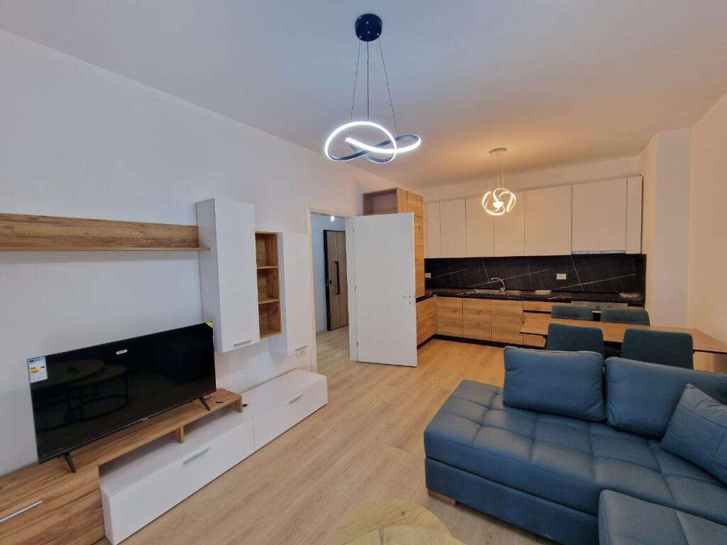 JEPET ME QERA APARTAMENT  OASIS ASTIR
