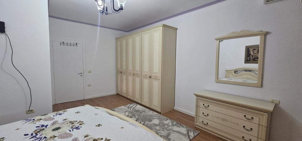 Affittasi super appartamento 2+1 - all'ingresso di Fresku